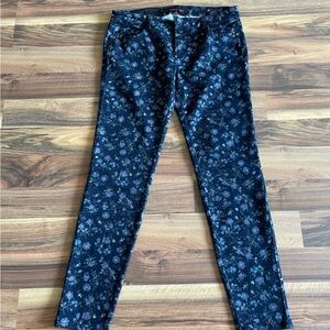 BNWT Material Girl Blue Floral Jeggings